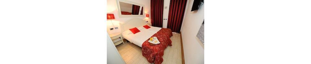 Hotel Fiera Di Brescia Esterno foto