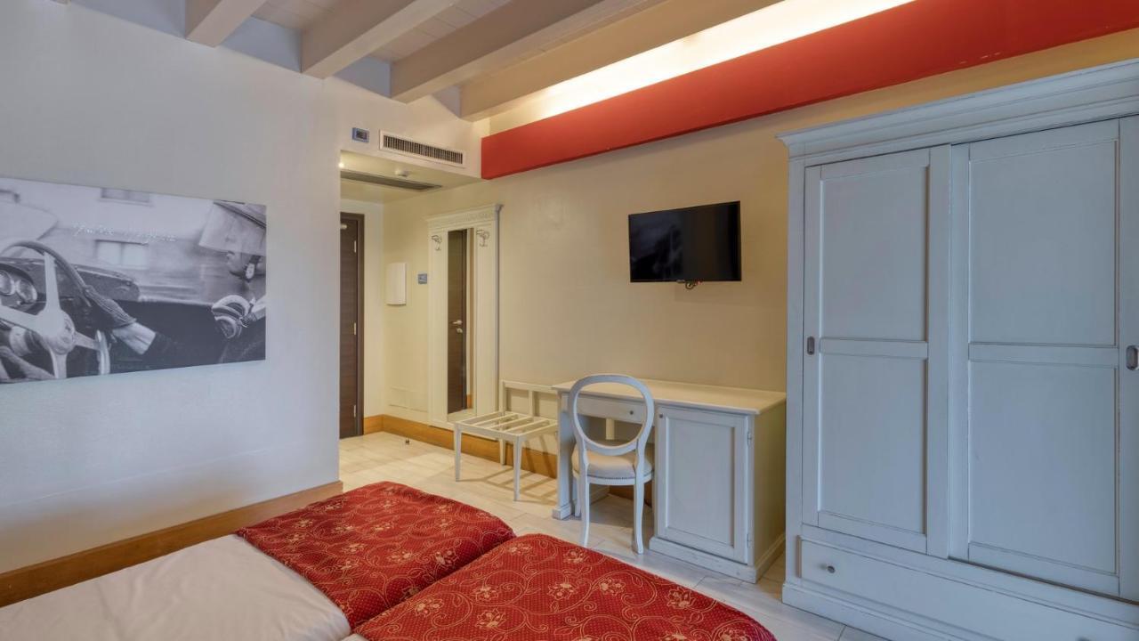 Hotel Fiera Di Brescia Esterno foto