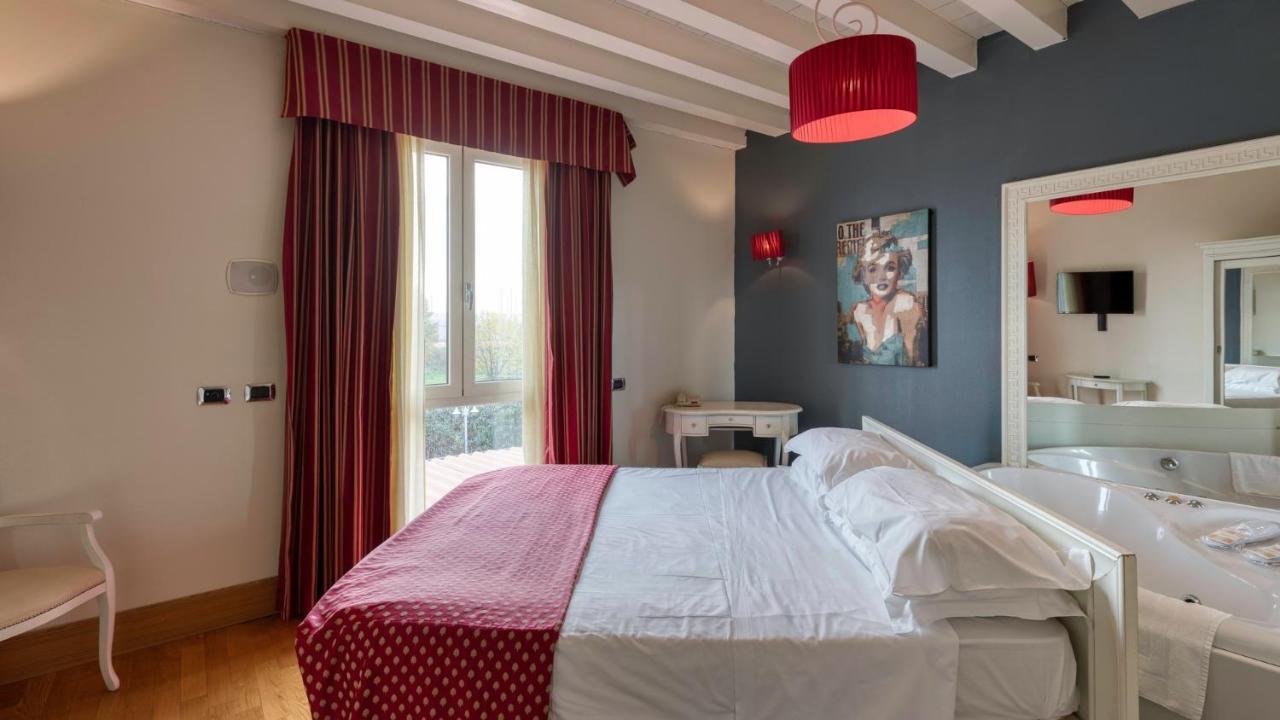 Hotel Fiera Di Brescia Esterno foto