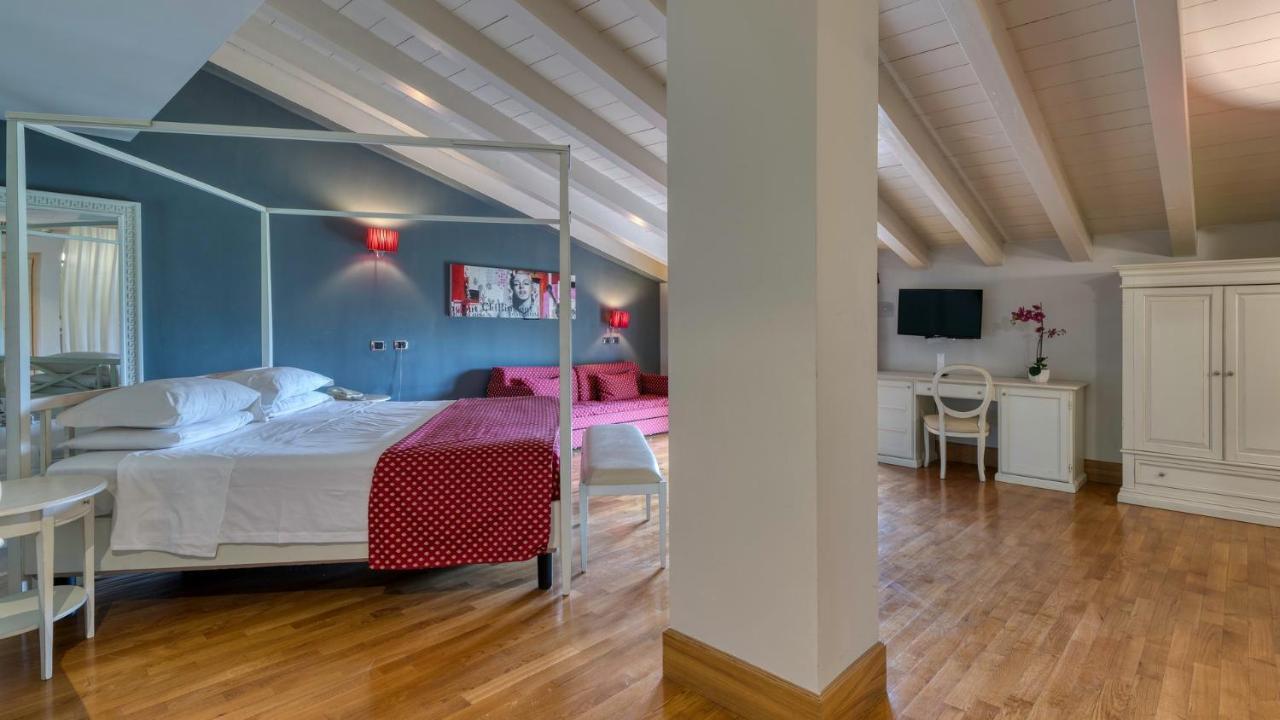 Hotel Fiera Di Brescia Esterno foto