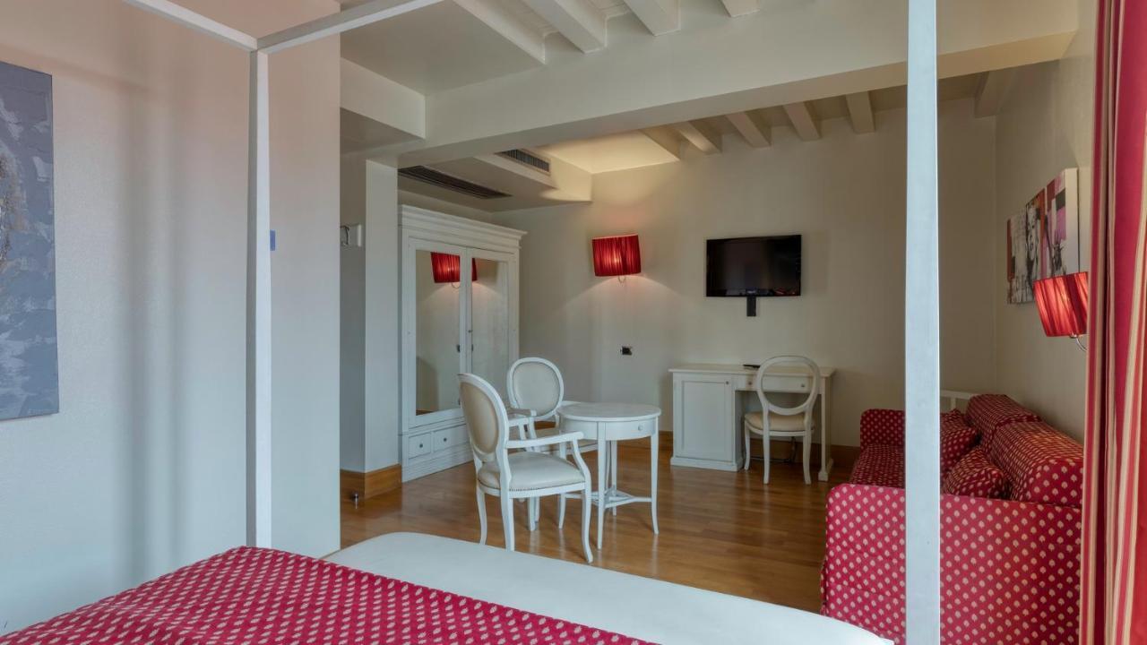 Hotel Fiera Di Brescia Esterno foto
